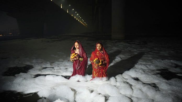 File photo of devotees offerring prayers on the last day of Chhath Puja festival. | ANI