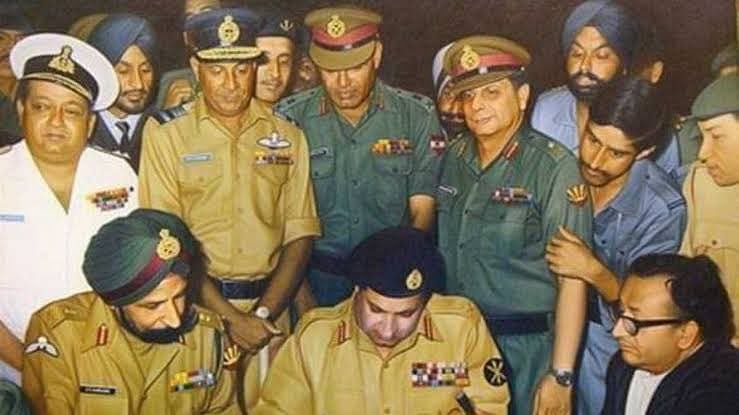 The painting of Pakistani Lt Gen A.A.K. Niazi signing the Instrument of Surrender in 1971, in the presence of India's Lt Gen J.S. Aurora | X/@sandeep_PT