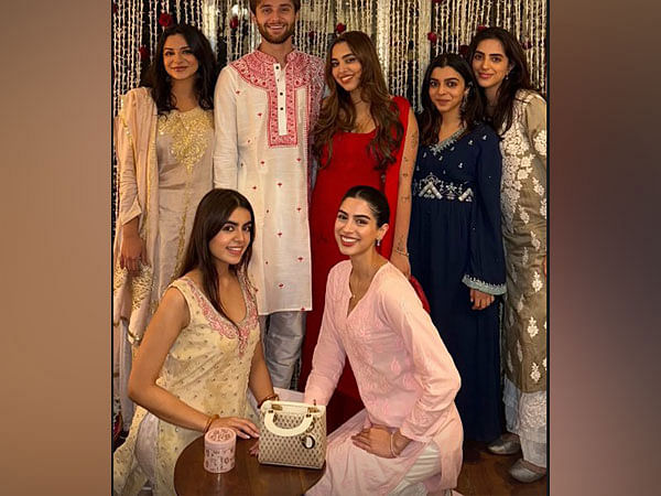 Khushi Kapoor joins Anurag Kashyap's daughter Aaliyah's pre-wedding celebrations 
