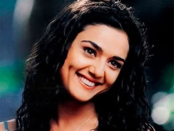 'All I could think was food' says Preity Zinta as she recalls happy moments of 'Jaane kyun log' song shoot from 'Dil Chahta Hai'