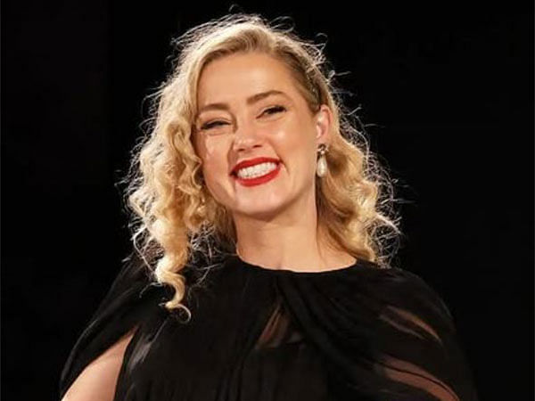 Amber Heard calls social media 