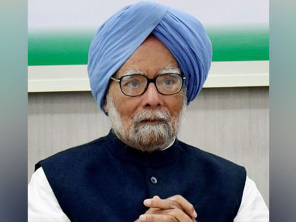 Indian film industry condoles demise of former PM Manmohan Singh 