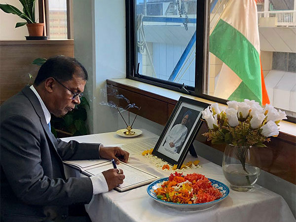 Fiji Deputy PM Biman Prasad visits Indian High Commission in Suva, offers condolence on Manmohan Singh's demise 