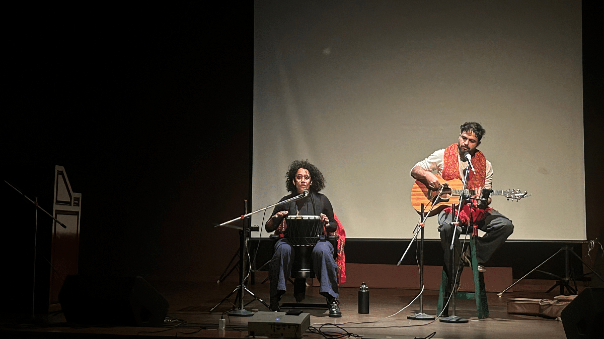 Katyayini Pant performs poetry by Kabir and Pash. | Credits: Zenaira Bakhsh/ThePrint