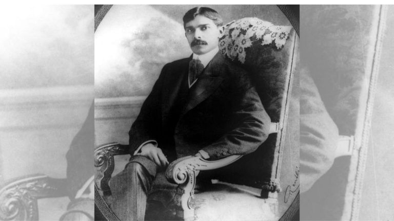 Jinnah became a liberal lawyer in London, Muslim nationalist in India. He kept shifting