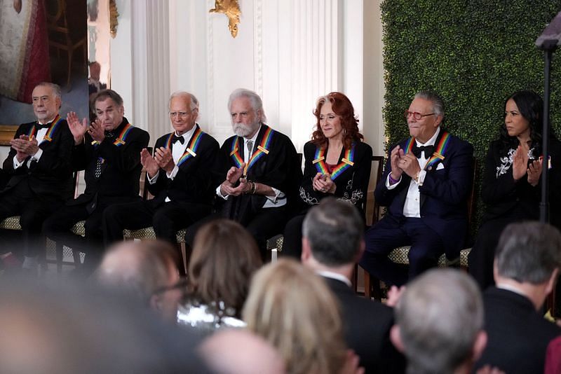 Kennedy Center honors Bonnie Raitt, Grateful Dead in last show of Biden