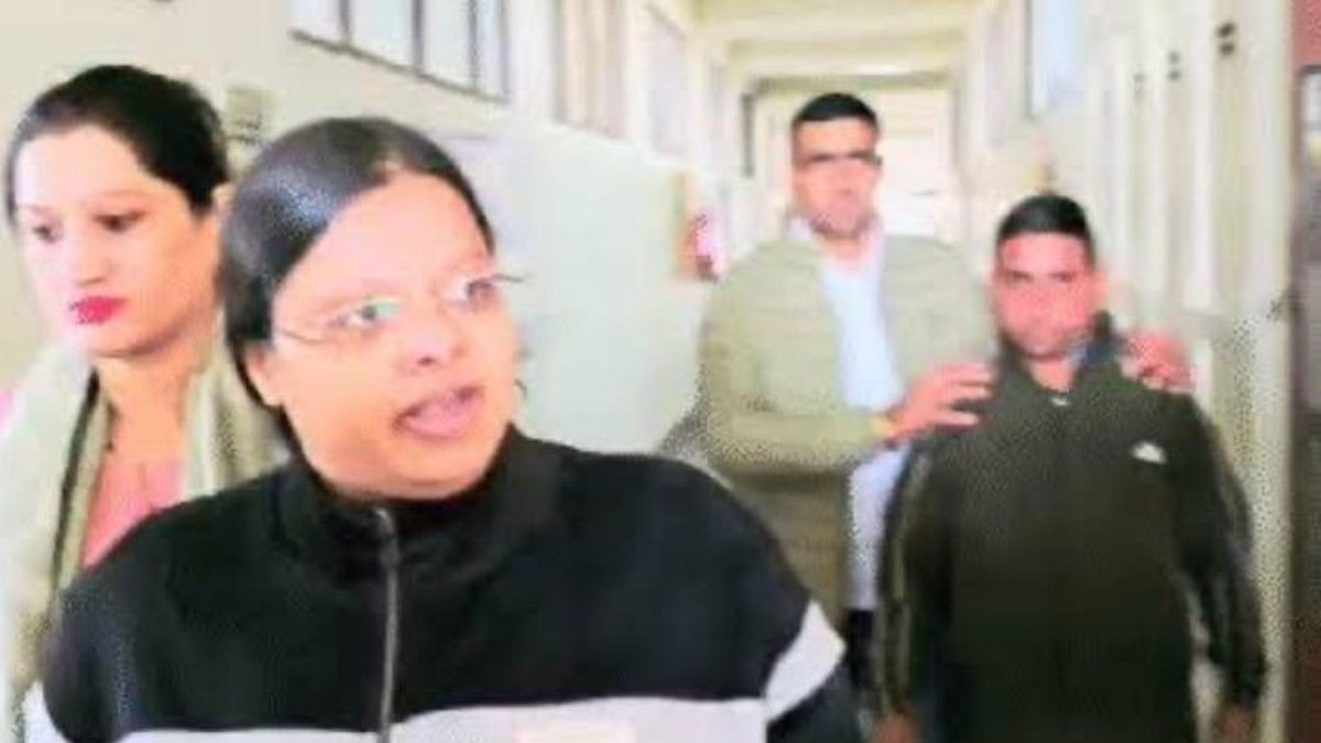 Sonia Aggarwal and driver Kulbir Beniwal brought to Sonipat | By special arrangement