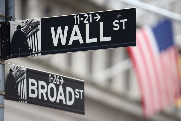 Wall Street retreats, oil dips as Fed looms