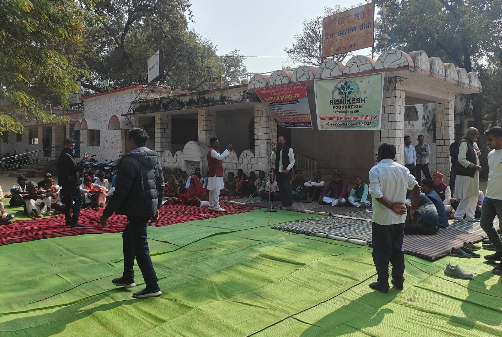 Protests in Sidhi against 'any bid of introducing privatisation in government hospitals' | Sumi Sukanya Dutta | ThePrint