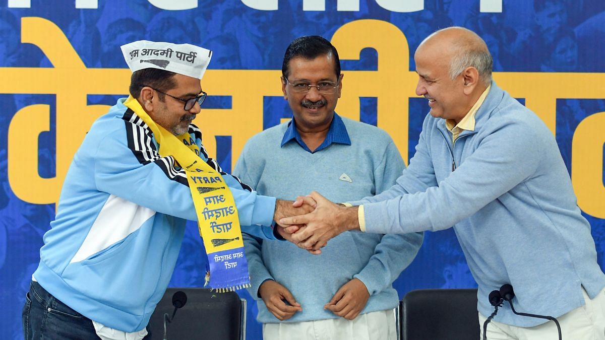 Avadh Ojha with AAP’s Arvind Kejriwal and Manish Sisodia | ANI
