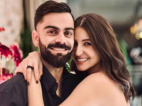 Virat Kohli, Anushka Sharma along with kids visit spiritual guru Premanand Maharaj in Vrindavan