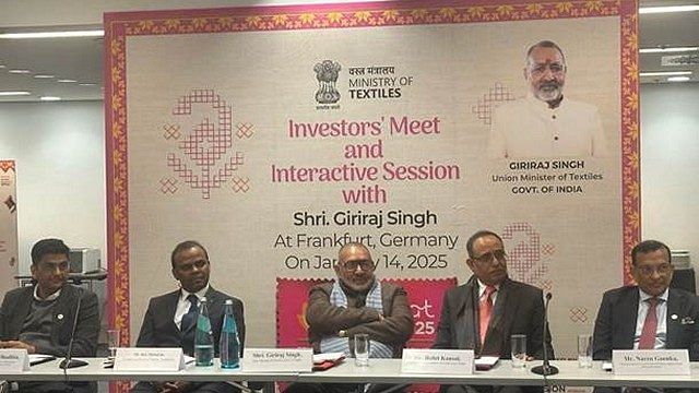 Giriraj Singh invites investors to seize opportunities in Indian textile industry