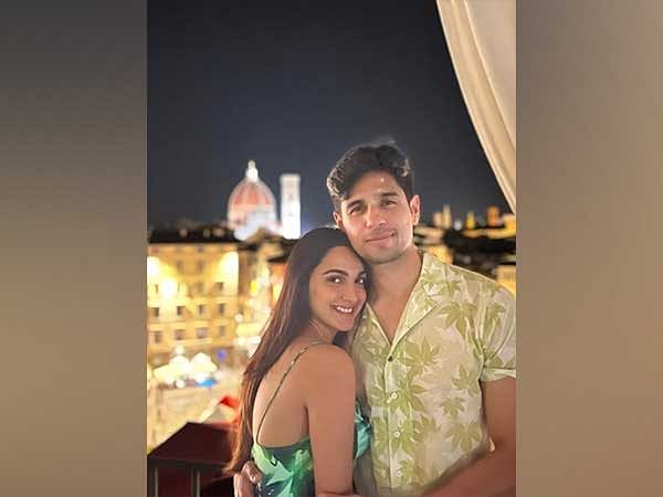 Kiara Advani sends best wishes to her 