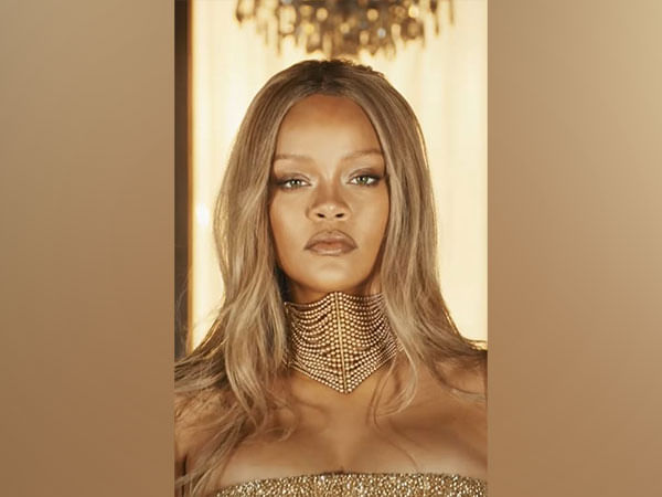 Is Rihanna's new album finally on the horizon? Is Rihanna's new album finally on the horizon?
