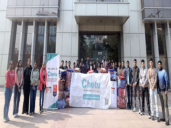 Chetu foundation distributes blankets, coats, and gloves to help people during india's harsh winter months