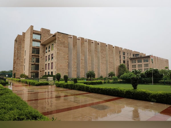 Galgotias University Achieves Platinum Rating in Journalism and Mass Communication Studies from QS I-GAUGE