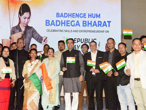 Minister Jayant Chaudhary honors 100 entrepreneurs; highlights global demand for skilled workforce