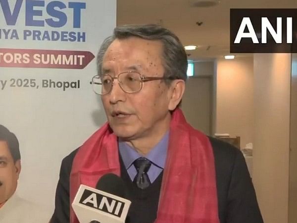 Ebara's Masahiro Serikawa discusses irrigation projects in India with MP CM
