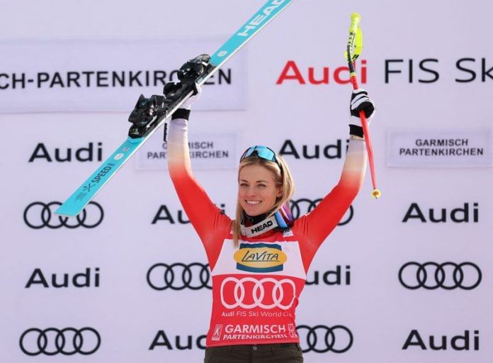 Alpine_380-1.jpg