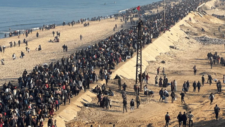 Gaza residents start to return north as crossing opened after hostage breakthrough