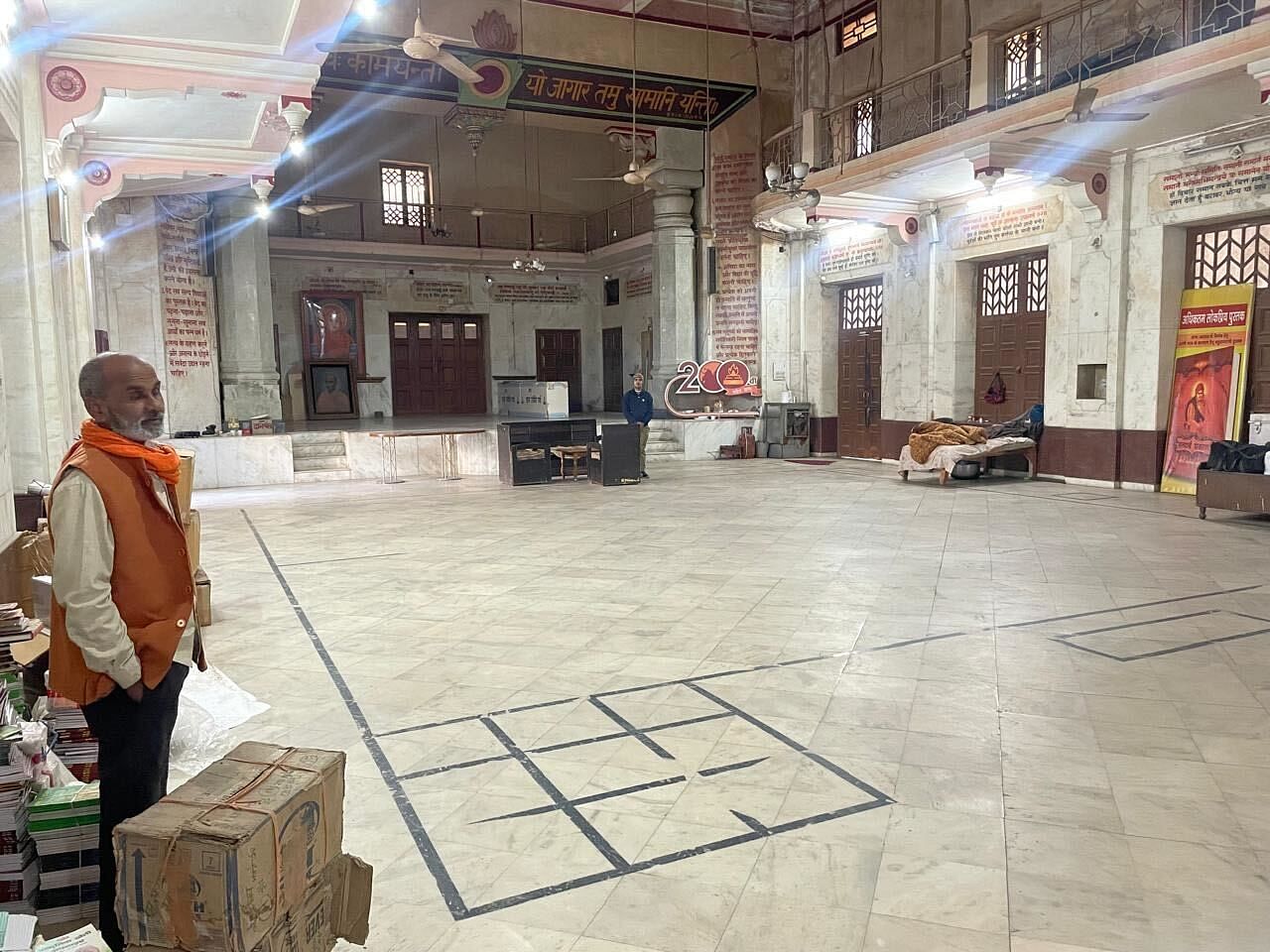 Inderpal Arya in the Deewan Hall, built in 1938 as the headquarters of the Arya Samaj in Delhi’s Chandni Chowk. | Sanya Dhingra | ThePrint