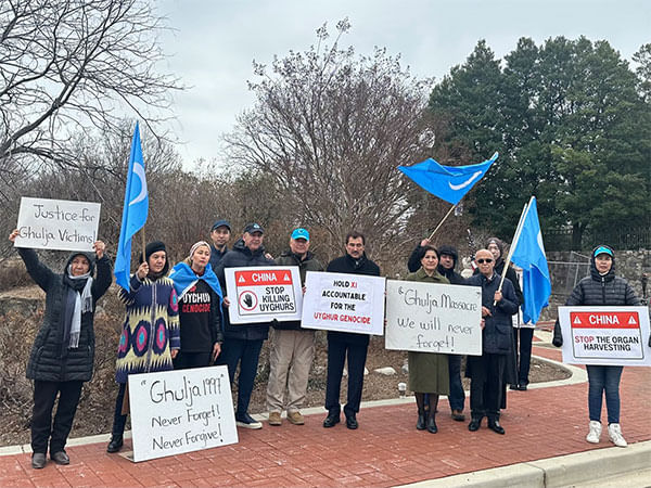Uyghur activist leads protest at Chinese embassy on 28th Anniversary of Ghulja massacre