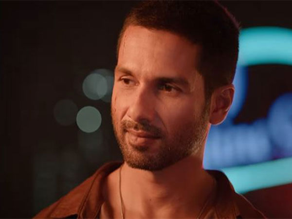 'Bas Tera Pyaar Hai' song from Shahid Kapoor's film 'Deva' out now 'Bas Tera Pyaar Hai' song from Shahid Kapoor's film 'Deva' out now