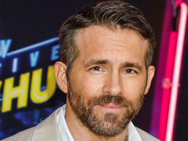 Ryan Reynolds says he is 