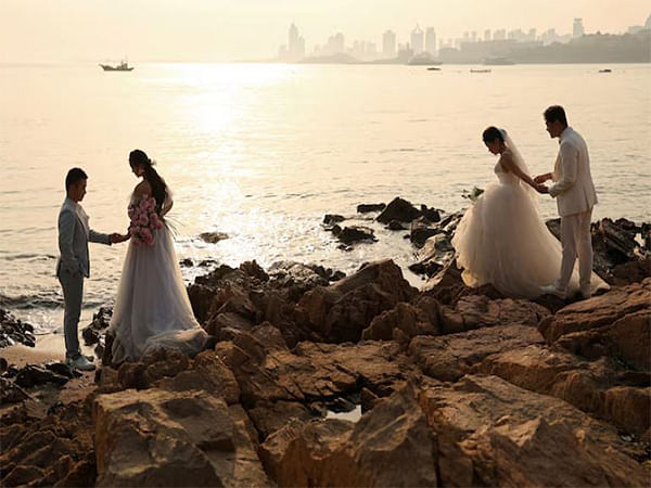 China's marriage rate drop to record low, upswing of divorces