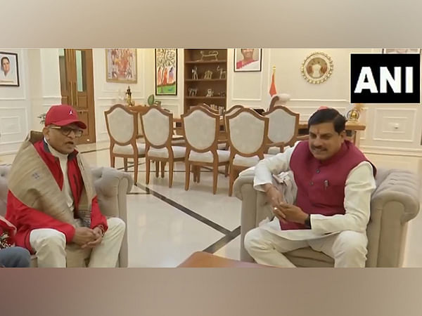 Veteran actor Annu Kapoor meets MP CM Mohan Yadav at his residence