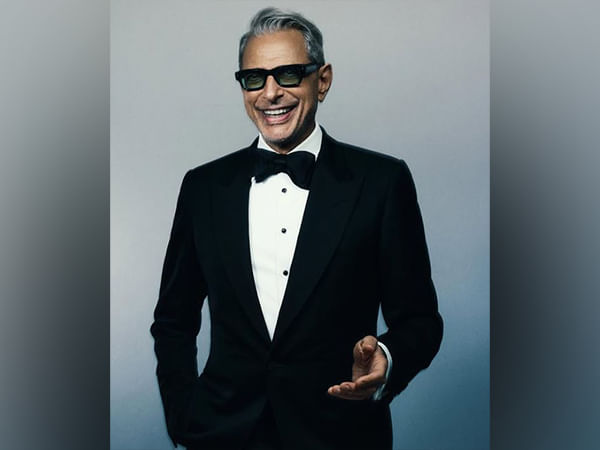 BAFTA: Jeff Goldblum plays moving piano tribute to David Lynch, Maggie Smith
