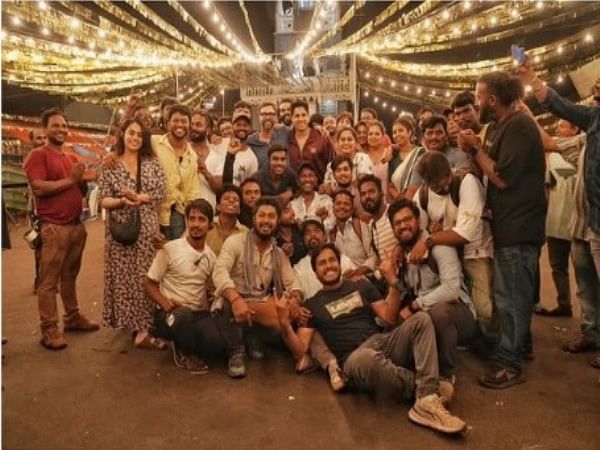 Sidharth Malhotra, Janhvi Kapoor wrap up Kerala schedule for 'Param Sundari'