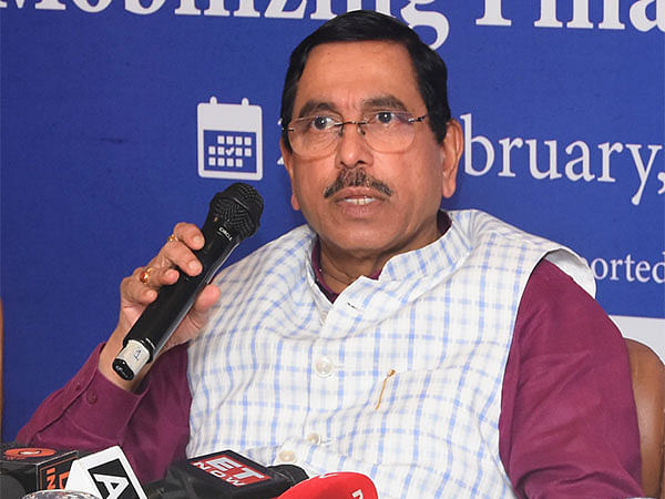 Mobilising Finance is Key to Achieving 500 GW Renewable Energy by 2030: Pralhad Joshi