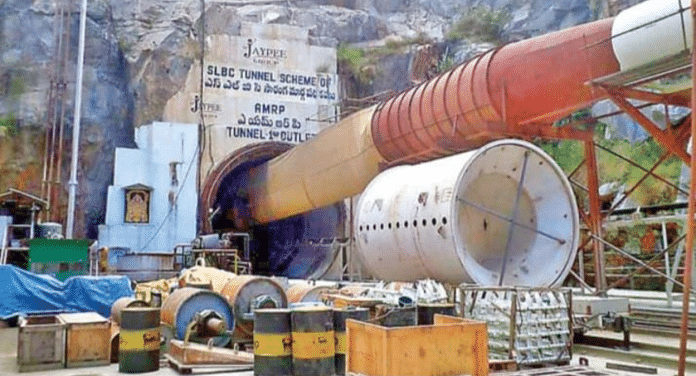 A 3-meter roof section of the under-construction Srisailam Left Bank Canal (SLBC) tunnel collapsed at Srisailam, Nagarkurnool, Telangana | @dprohyd (X handle)