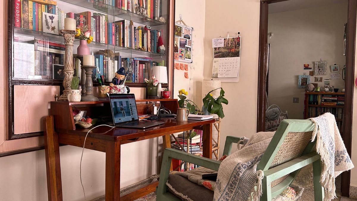 Desk setup at Meghna's third space | Anisha Reddy, ThePrint