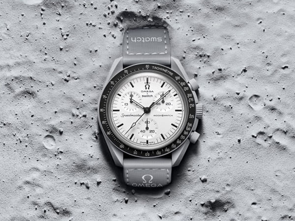 MOONSWATCH Pays Tribute to the Omega Speedmaster's Space Flight Qualification in 1965