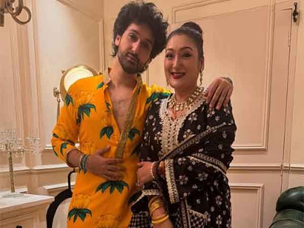 Govinda's wife Sunita Ahuja wishes 