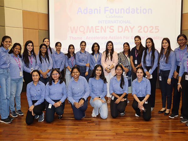 Ahead of International Women's Day, Adani Foundation at Mundra felicitates over 1,000 'Lakhpati Didis'