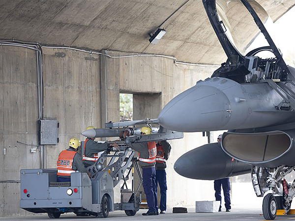 China heightens military activity around Taiwan