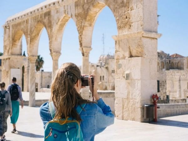 Foreign tourists' footfall in India soars 124% in 2023