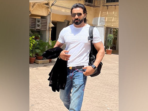 Mukesh Gupta Shines in Latest Telugu Thriller 'Paderu 12th Mile,' Gears Up for New Action Film 'Nawab'