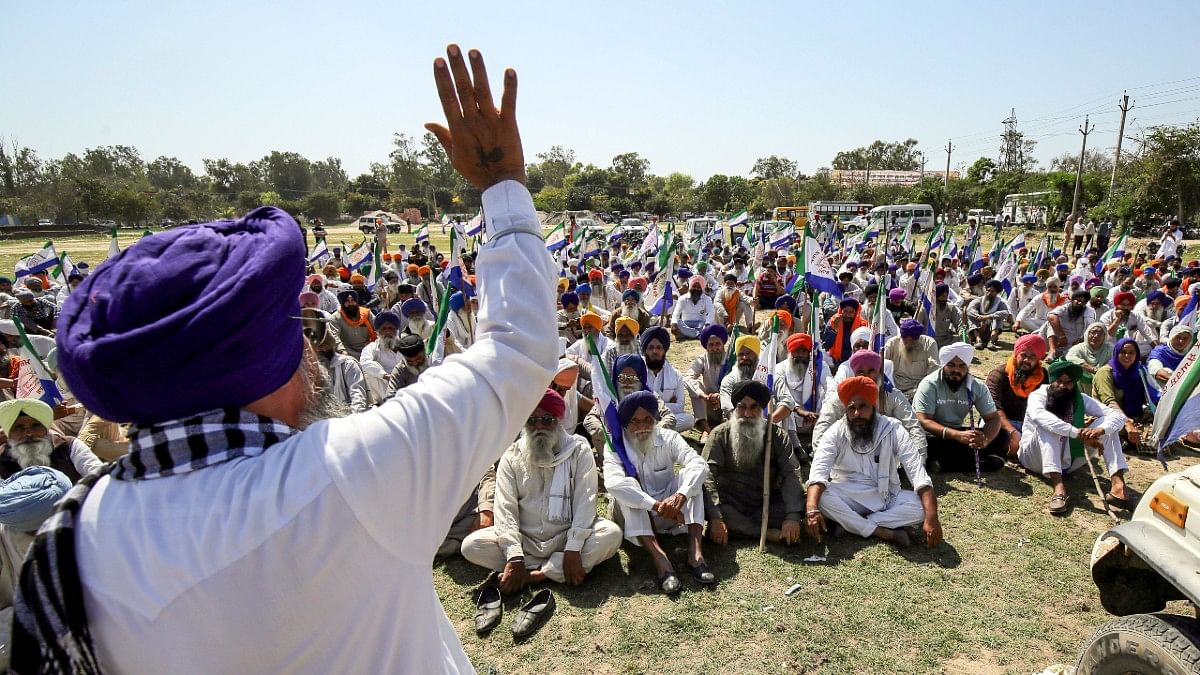 Farmers from Kisan Mazdoor Sangharsh Committee stage protest in Amritsar on 20 March, 2025 | ANI/Raminder Pal Singh