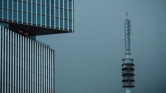 Telecoms must leverage generative AI to remain competitive | Representational Image | Unsplash/Diana den Held via WEF