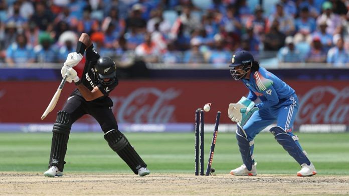 Kiwi Rachin Ravindra bowled for 37 runs | Photo: X, @BCCI
