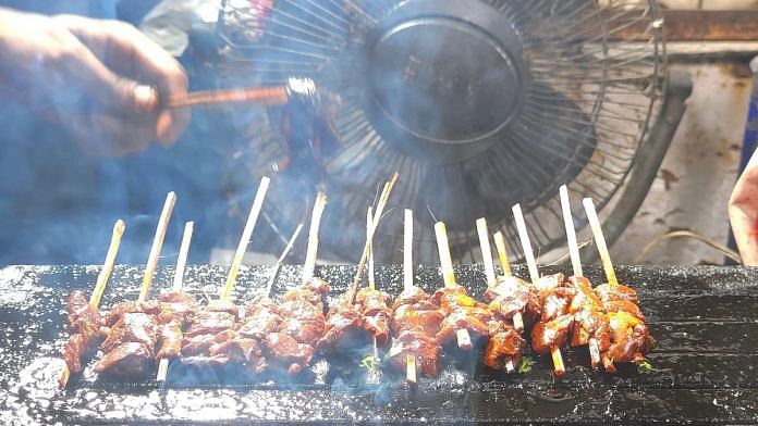 Crowds enjoying Ramzan street food near Charminar, Hyderabad
