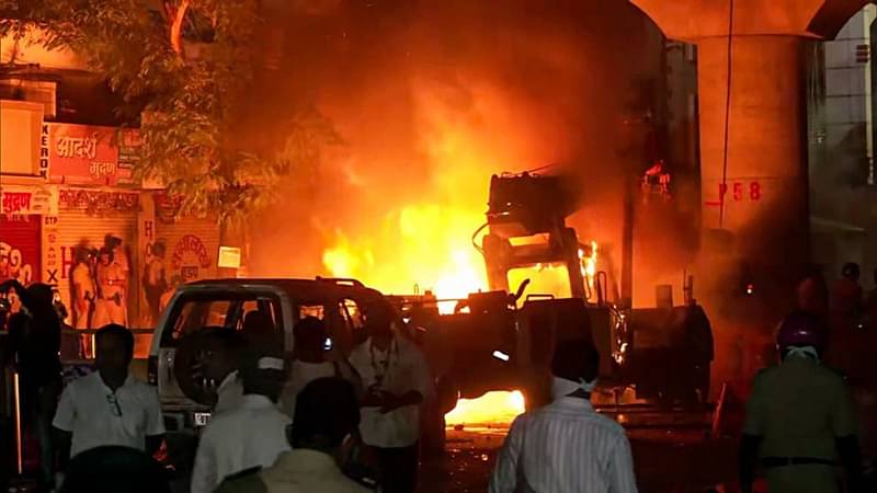 Nagpur Aurangzeb riots: Protesters clash over tomb removal