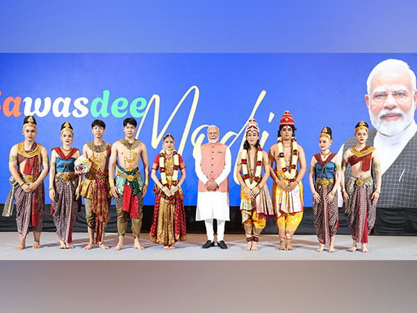 PM Modi takes Indian religious heritage to World Stage PM Modi takes Indian religious heritage to World Stage