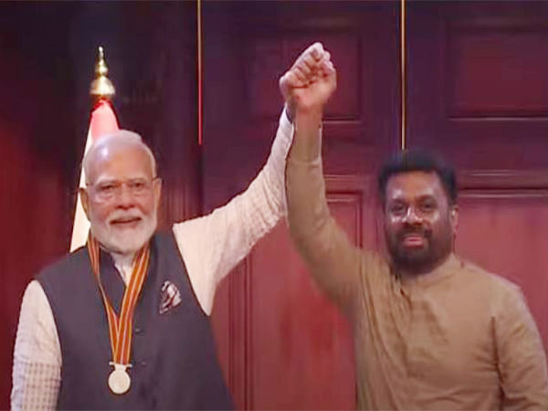 Sri Lankan President honours PM Modi with highest award-Mitra Vibushana