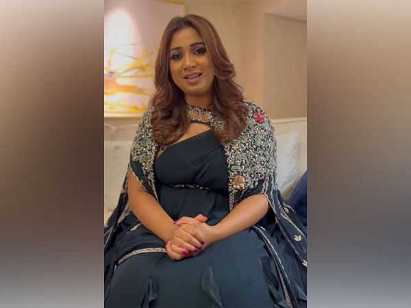 Shreya Ghoshal releases devotional track on Hanuman Jayanti