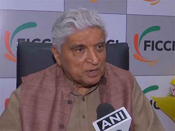 Javed Akhtar calls for 